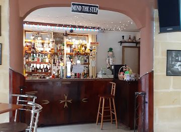 Tourist Bar