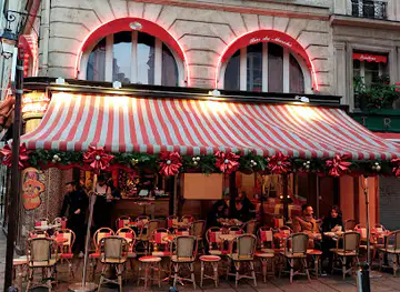 The Bar Du Marché