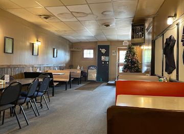 virginia/george-washington-and-jefferson-national-forests/bar/double-c-cafe