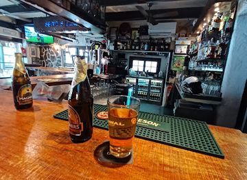 spain/balearic-islands/bar/sean-s-place