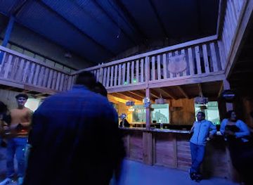 peru/pasco/bar/tadeos-bier