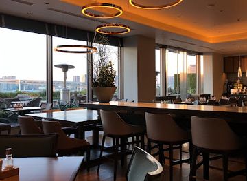 japan/tokyo/odaiba/bar/executive-lounge