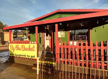 arizona/mogollon-rim/bar/by-the-bucket