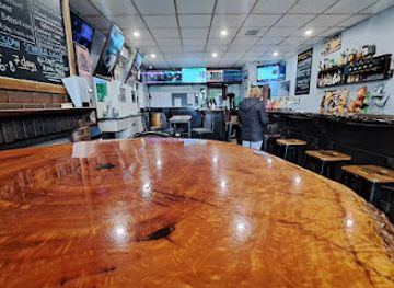 australia/coorong/bar/sip-n-save-meningie-hotel