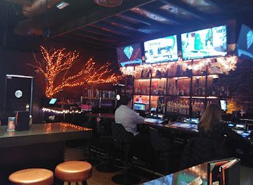 nevada/southern-nevada/bar/born-and-raised-henderson