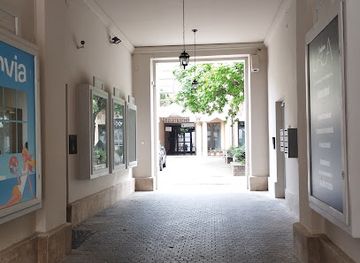 hungary/szekesfehervar/bar/bar-mi