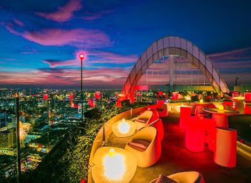 thailand/tenasserim-hills/bar/cru-champagne