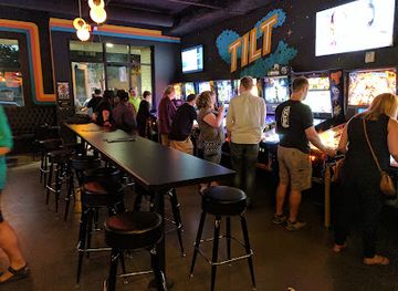 minnesota/minnesota-river-valley/bar/litt-pinball-bar
