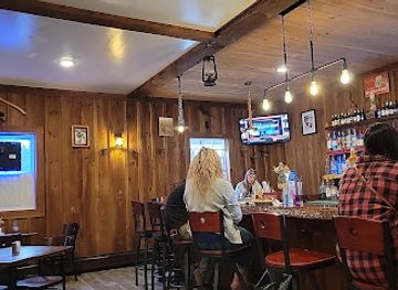 new-york/adirondack-mountains/bar/the-1892-bar-grille