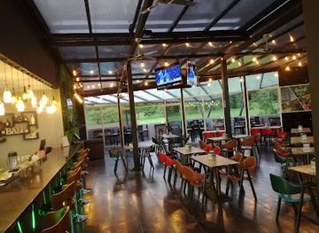 costa-rica/nicoya-peninsula/bar/solana-pub