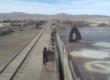 bolivia/salar-de-uyuni/bar/el-farolito