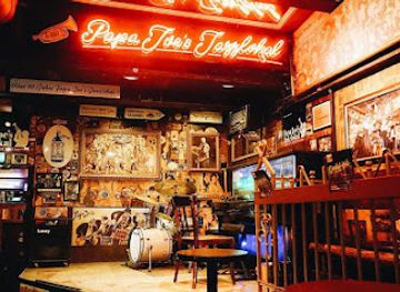 germany/cologne/altstadt-nord/bar/papa-joe-s-jazz-bar