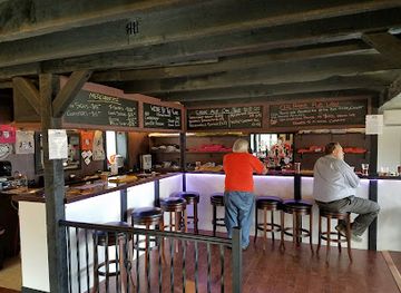 new-york/finger-lakes/bar/seneca-lake-brewing-company-the-beerocracy