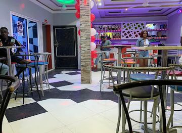 haiti/nord-est/bar/emergency-bar-resto-disco