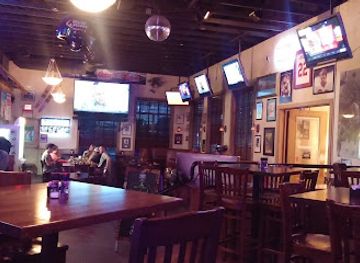 texas/south-plains/bar/cujo-s-sports-bar-grill