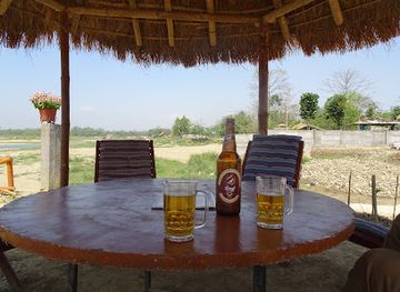 nepal/chitwan/sauraha/bar/sunset-view-restaurant-and-bar