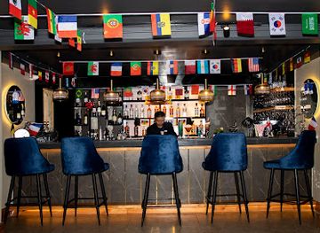 india/darjeeling/chowrasta/bar/the-chancellor-restobar