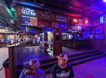 louisiana/baton-rouge/lsu-north/bar/fred-s-bar-grill