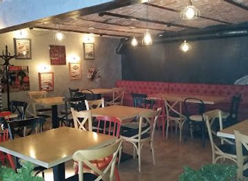 romania/craiova/bar/loof