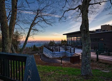 virginia/skyline-drive/bar/skyland