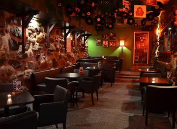 poland/torun/bar/tutu-whiskey-jazz-club