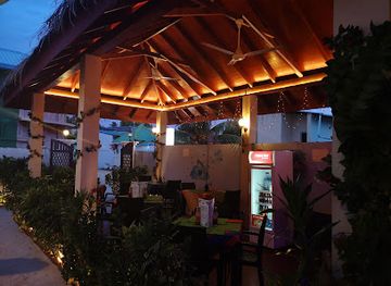 maldives/thulusdhoo-island/bar/silk-restaurant