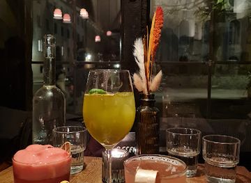 austria/innsbruck/pradl/bar/fuchs-und-hase-bar