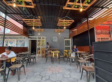 ethiopia/southern-nations-nationalities-and-peoples-region/bar/maraki-jambo-house