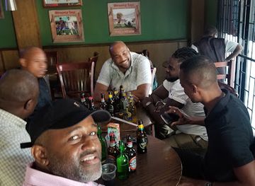 trinidad-and-tobago/caroni/bar/groovy-sports-bar