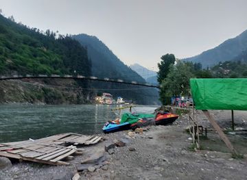 pakistan/ratti-gali-lake/bar/sharda-heights