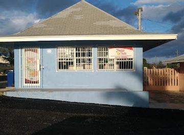 turks-and-caicos-islands/providenciales/bar/lonely-s-place