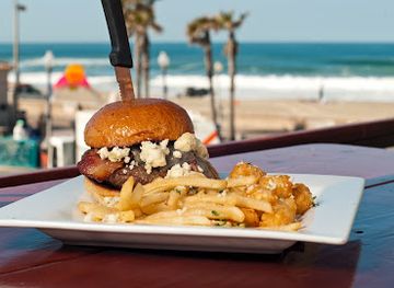 california/san-diego-beaches/bar/sandbar-sports-grill