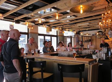 liechtenstein/furstin-gina-weg/bar/st-martins-pub-am-platz