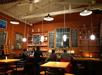 vermont/champlain-valley/bar/artsriot-venue-restaurant-distillery