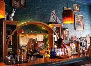 australia/melbourne/fitzroy/bar/the-shady-lady