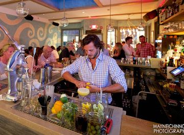 massachusetts/nantucket/bar/the-nautilus