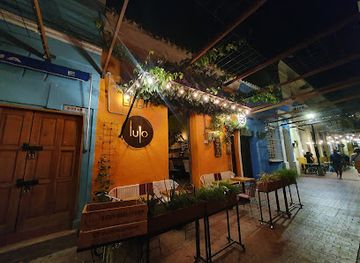 Lulo Café Bar