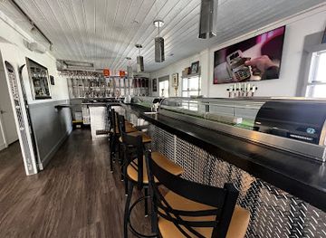 utah/deer-valley/bar/o-shucks-white-house