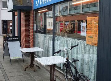 denmark/the-north-sea-islands/bar/poul-s-kro-v-poul-erik-windahl-jensen