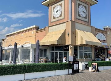 new-jersey/atlantic-city-boardwalk/bar/bungalow-restaurant-beach-bar-and-hookah-lounge