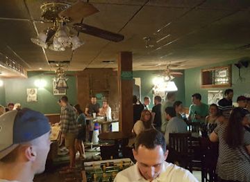 new-york/buffalo/allentown/bar/frizzy-s-bar-grill