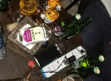 Cool Breeze pub