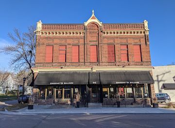 minnesota/saint-paul/cathedral-hill/bar/sweeney-s-saloon