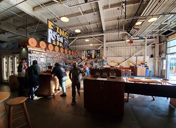 california/san-leandro/bar/drake-s-brewing-company
