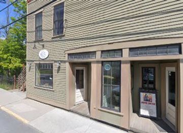 vermont/molly-stark-state-park/bar/switch