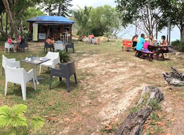 new-caledonia/north-province/bar/l-alizee-snack-and-bar