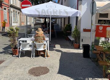 portugal/viana-do-castelo/bar/docas-bar