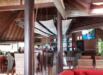 maldives/gaafu-alif-atoll/bar/main-bar