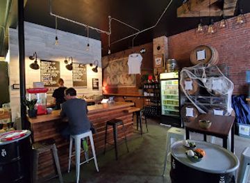 vermont/orange-county/bar/good-measure-pub-brewery