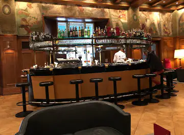 Laurin Bar